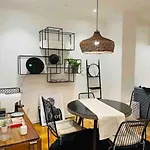 Apartamento Moderno Com Jardim Av. Da Liberdade