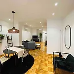 Apartamento Moderno Com Jardim Av. Da Liberdade